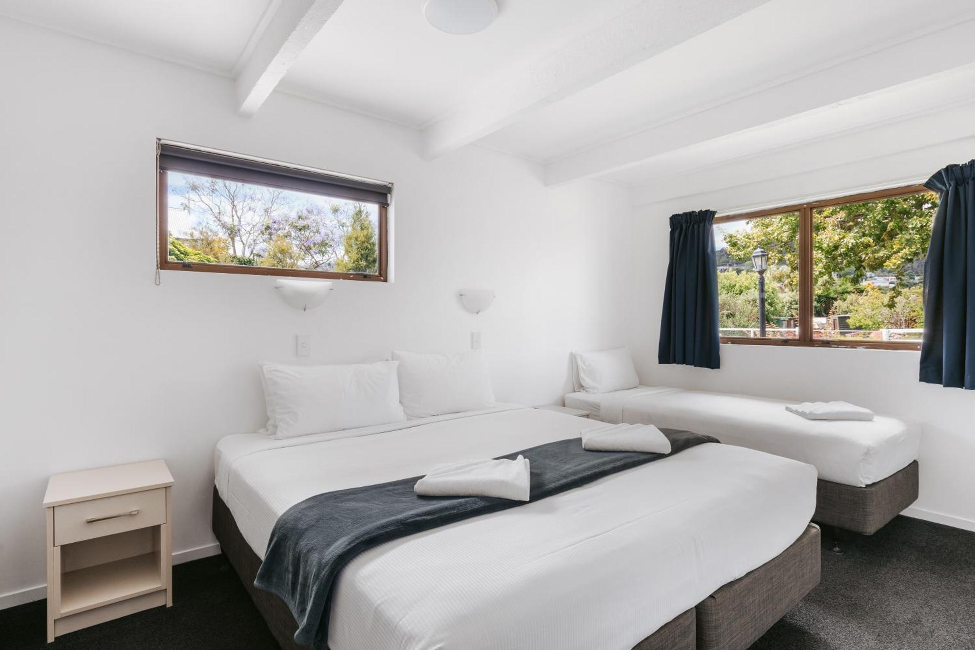 Rolleston - Wenzel Motel Thames